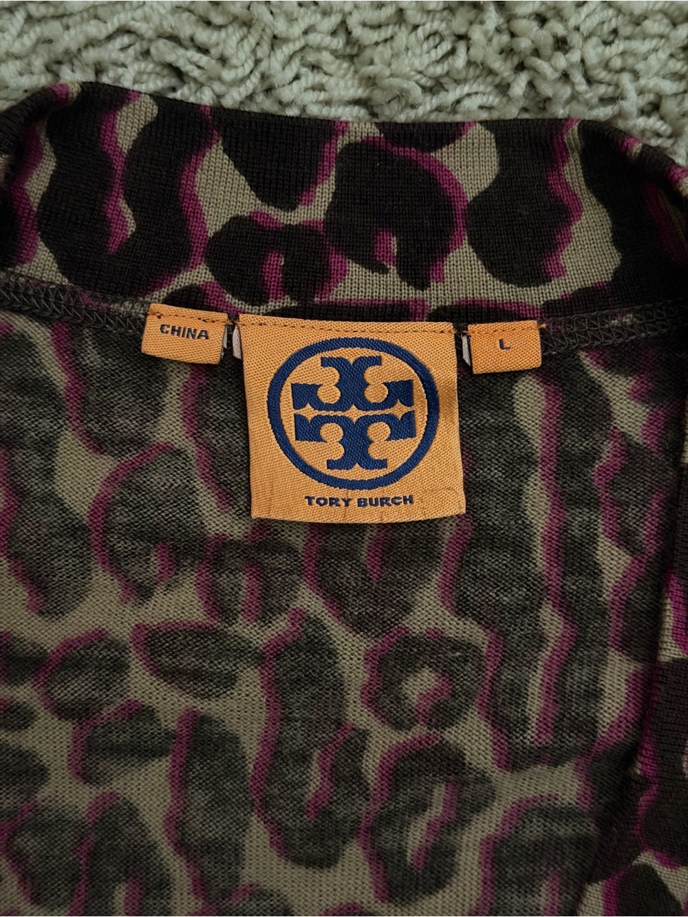 Tory Burch Women's Leopard Animal Print Merino Wool Cardigan Sz Large - Picture 4 of 5
